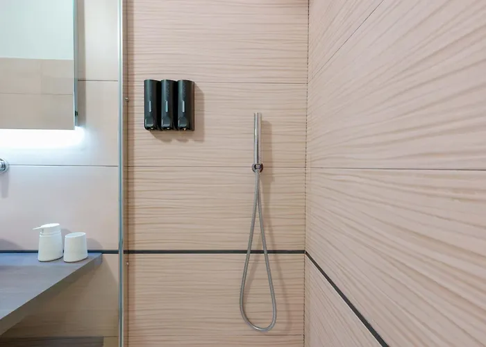 Admayora Πανσιόν 3*