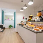 Guest house Admayora
