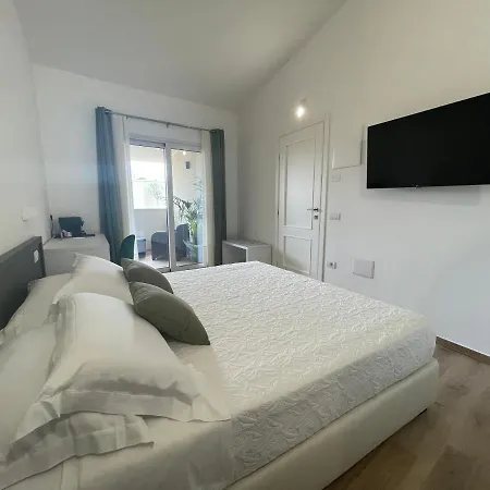 Guest house Admayora 3*